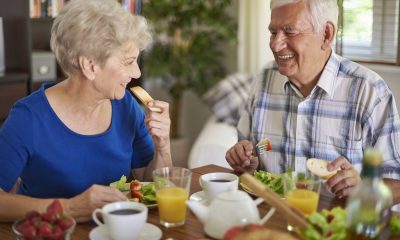 couple eating