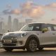 electric mini cooper SE by BMW