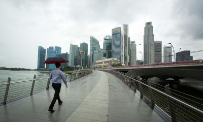 Fund Managers in Singapore May Start Hiring Stay-at-Home Parents