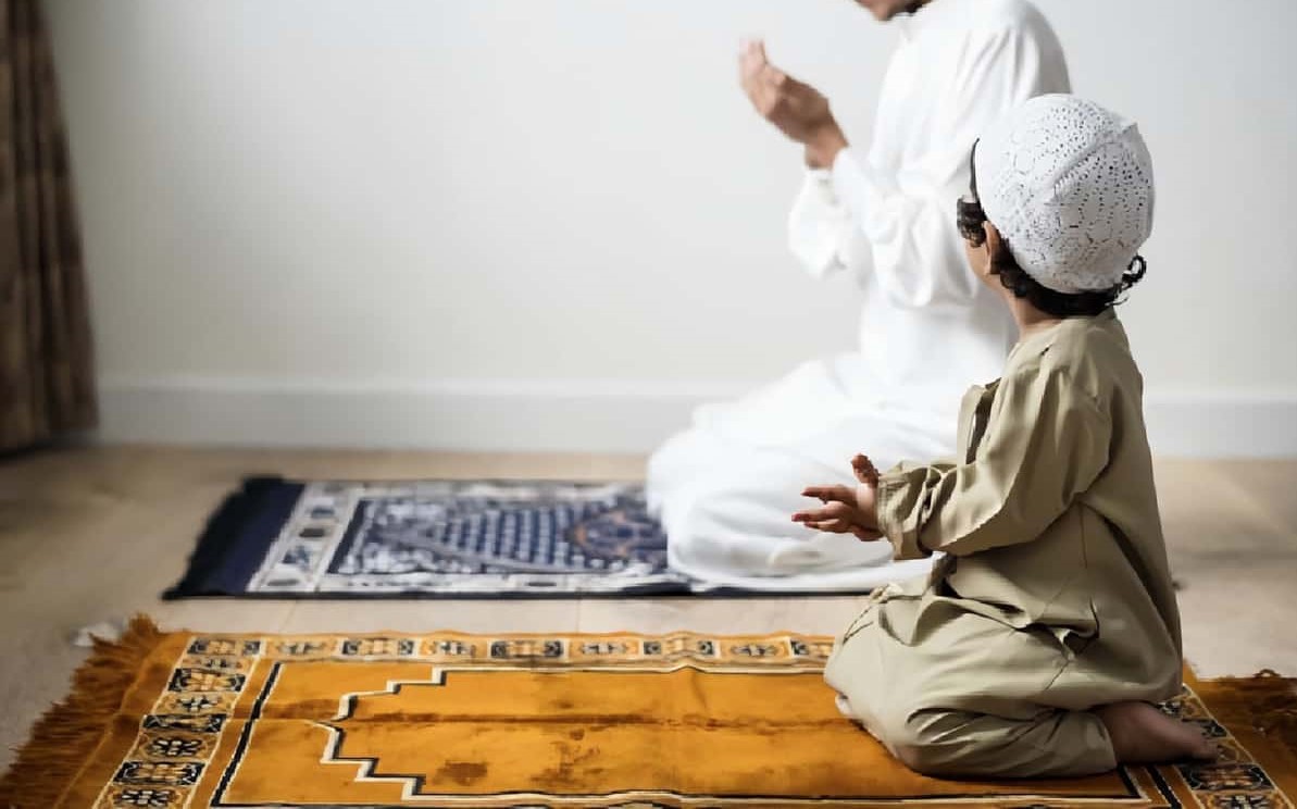 Official Fatwa Centre explains how to perform Eid prayer at home