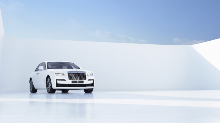 In Pictures: All-New Rolls-Royce Ghost Unveiled In Oman  