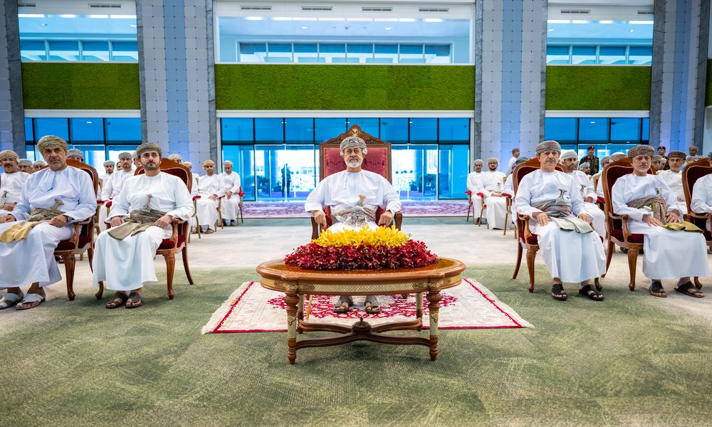 His Majesty the Sultan visits Petroleum Development Oman and inaugurates the ‘Bait Al-Haitham’ Integrated Operations Center